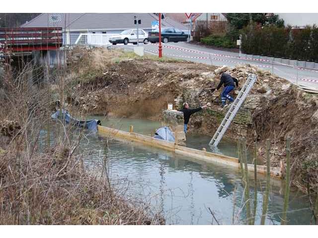 Reconstruction-de-la-roue-du-moulin-a-Dung-4