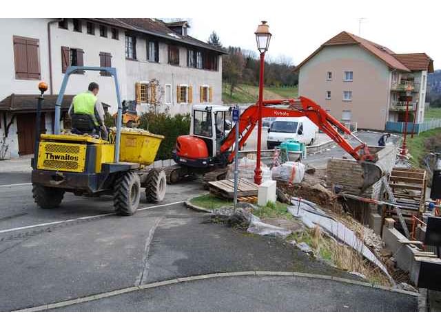 Reconstruction-de-la-roue-du-moulin-a-Dung-45