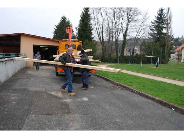 Reconstruction-de-la-roue-du-moulin-a-Dung-51