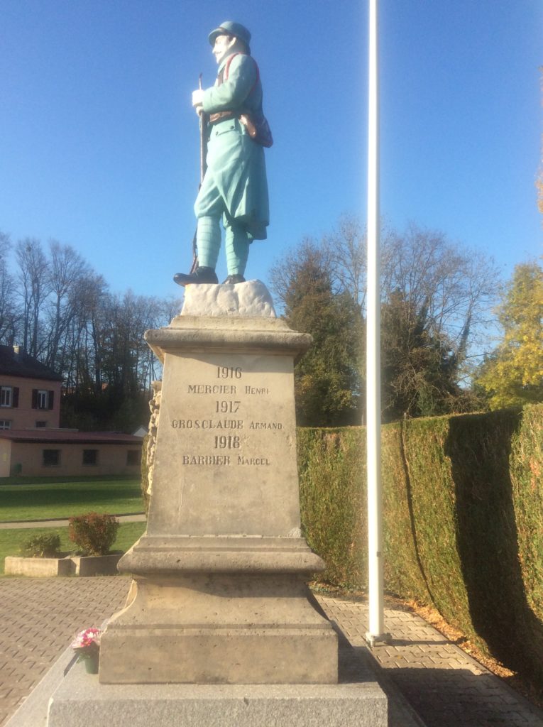 monument coté D