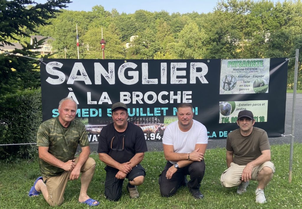 sanglier à la broche3